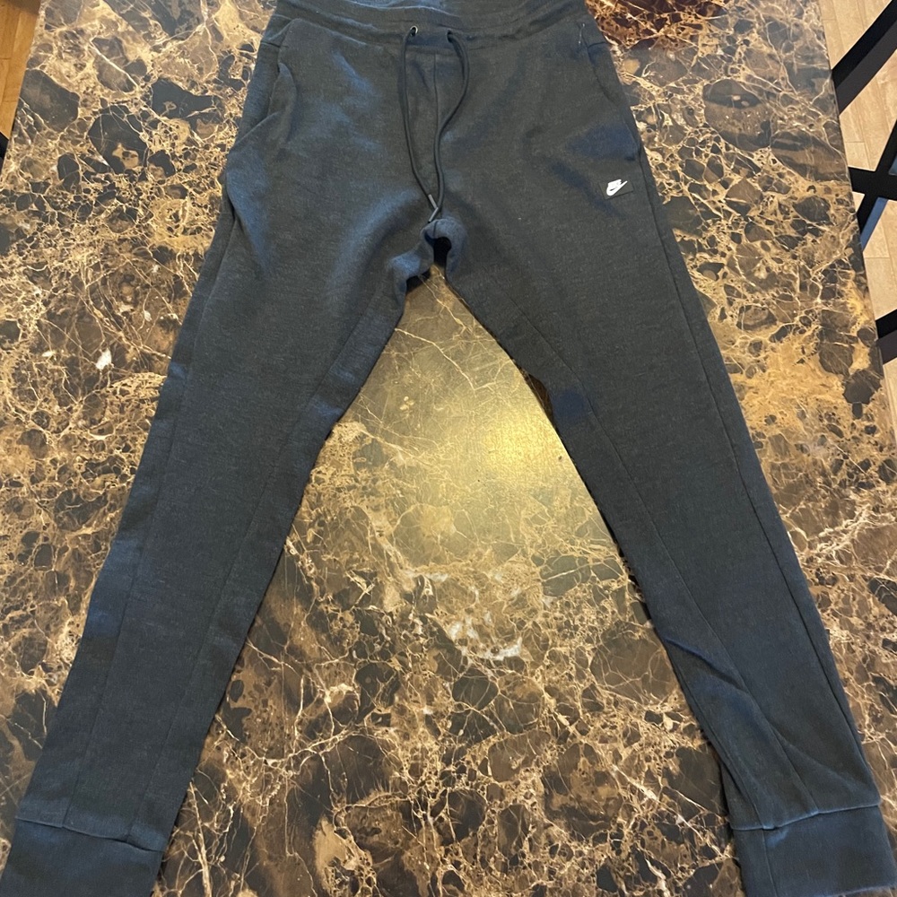 Nike joggers